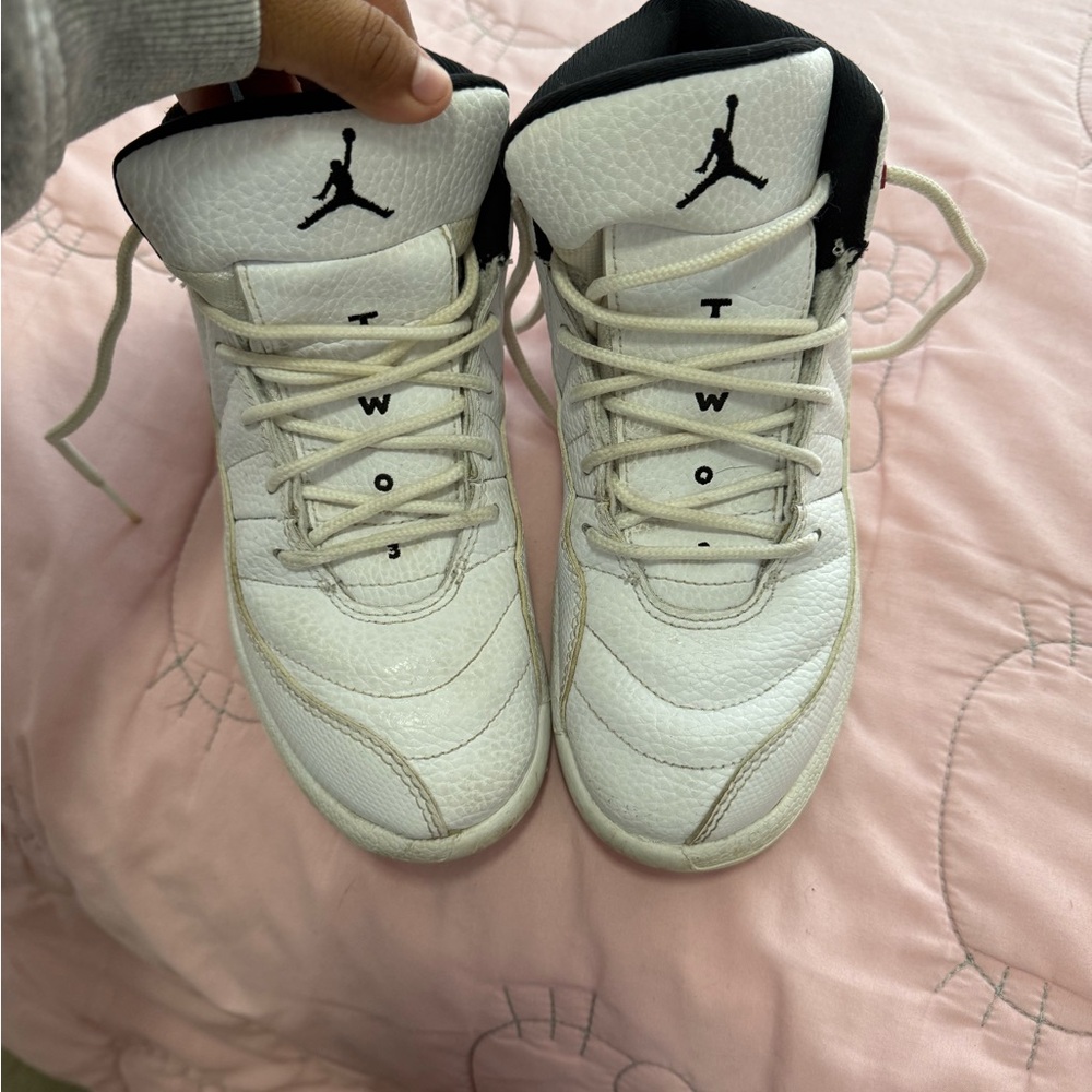 Jordan 12 - Picture 2 of 6